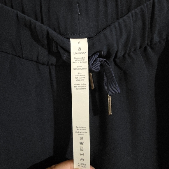 Lululemon On the Fly Jogger Navy size 6 - Picture 7 of 9